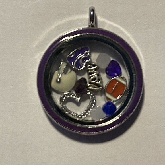 Kansas State Wildcats NCAA Memory Charm Locket w/ 22 IN chain NEW - Picture 2 of 4